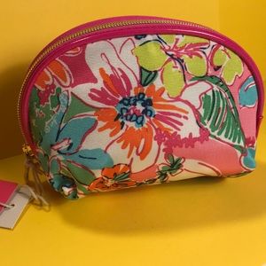 Lilly Pulitzer for Target Travel Clutch. NWT